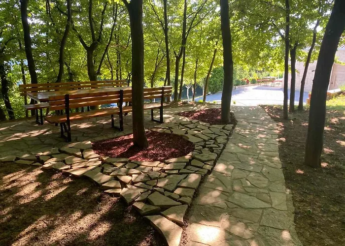 Woodrock Villa